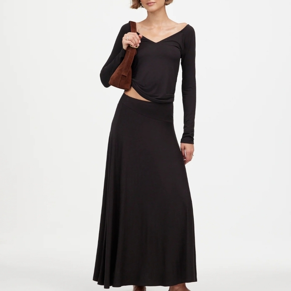 NWOT Madewell Asymetrical Skirt in Merlot XS - Picture 2 of 2